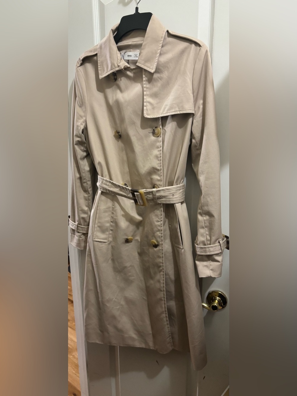Mango Beige Double-Breasted Trench Coat With Belt View 2